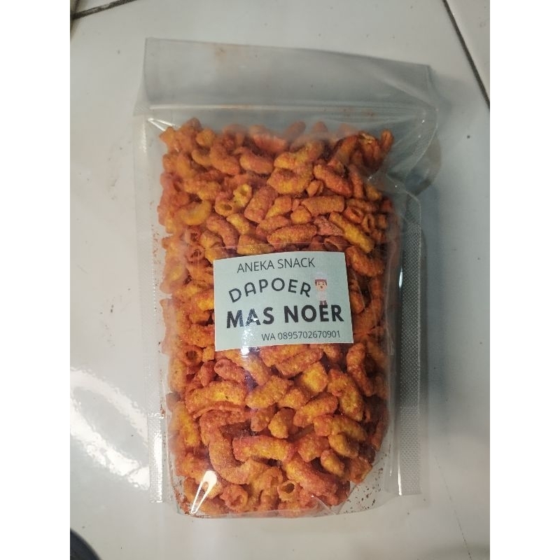 

ANEKA SNACK / CEMILAN / MAKARONI