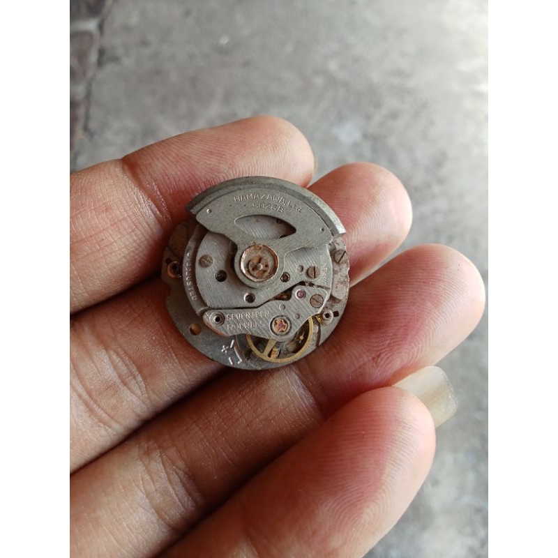 Bahan mesin jam automatic mati rusak