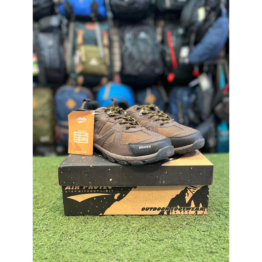 AIR PROTEC SEPATU BRAVER BROWN