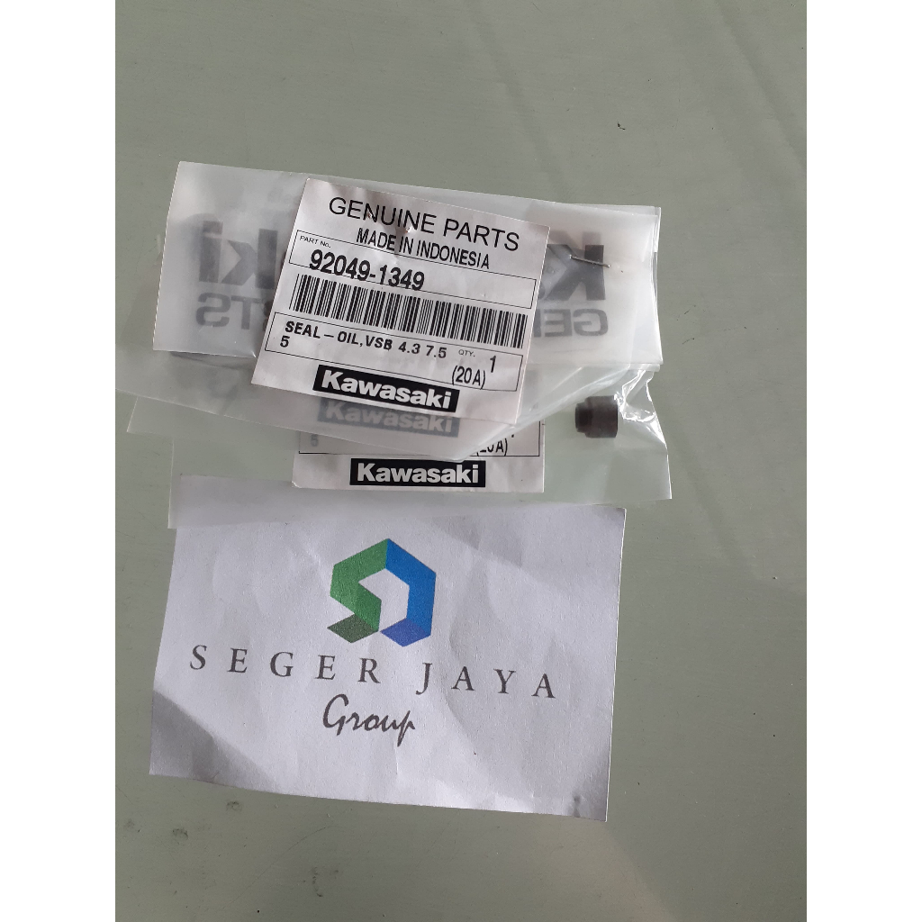 Sil Seal Klep BLITZ/ATHLETE/ZX130 EDGE Original Kawasaki Part 92049-1349