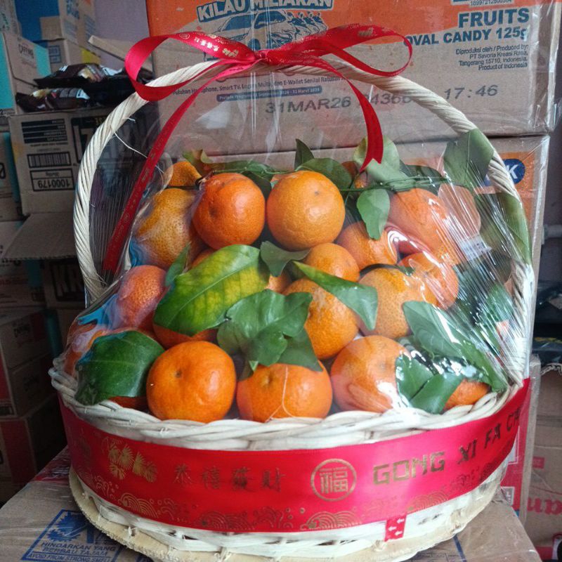 

Hampers Tahun Baru Imlek Hampers Buah jeruk Santang parcel