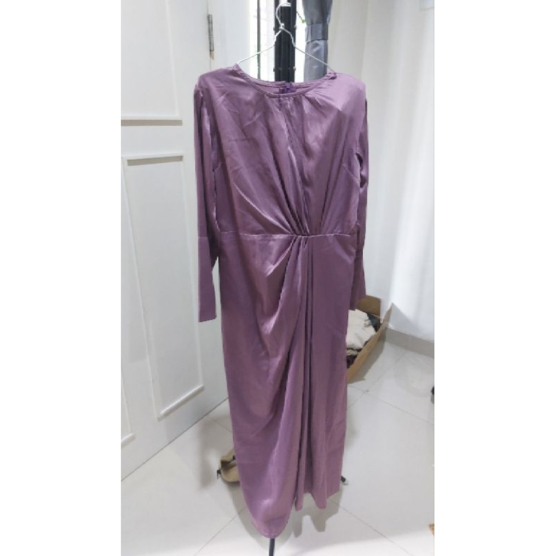 Dress Ungu Bridesmaid busui dan wudhu friendly preloved