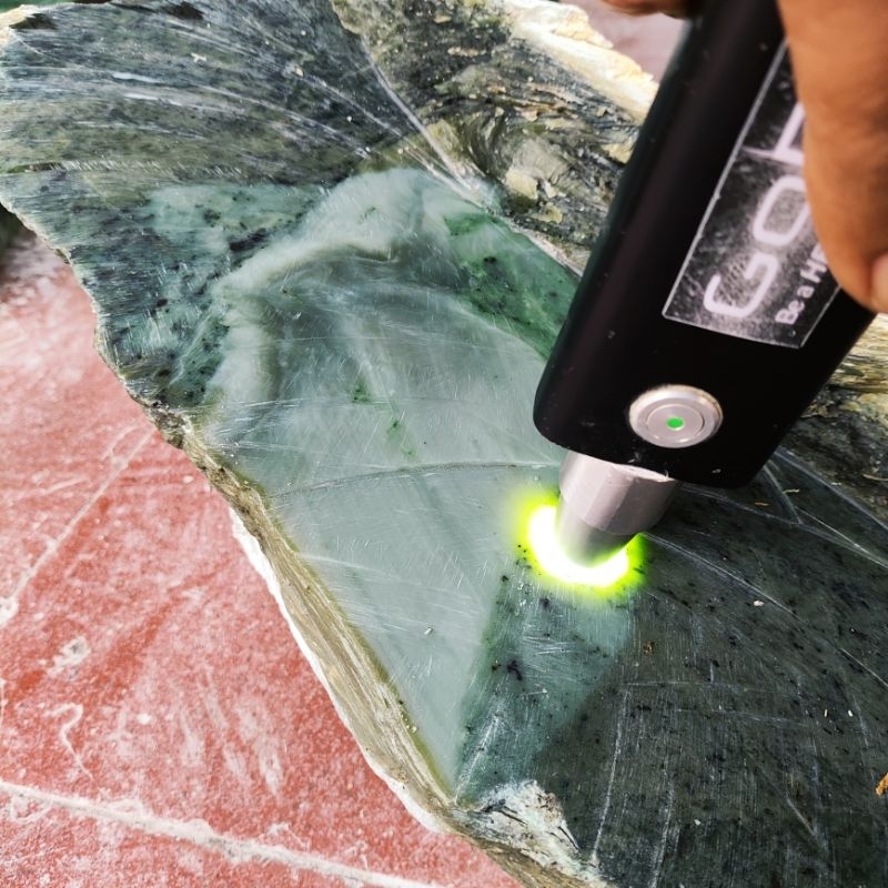 Giok nephrite jade aceh 24kg