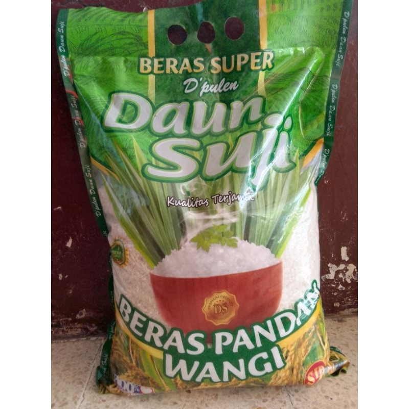 

Beras Daun Suji Pandan Wangi 4kg