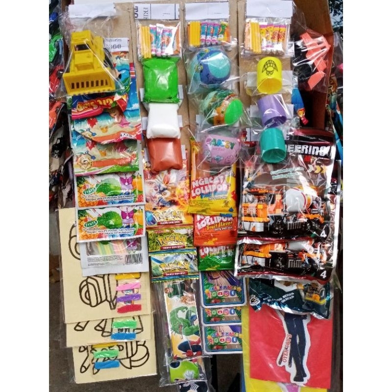 Mainan renteng serba 2000 (ISI 40)