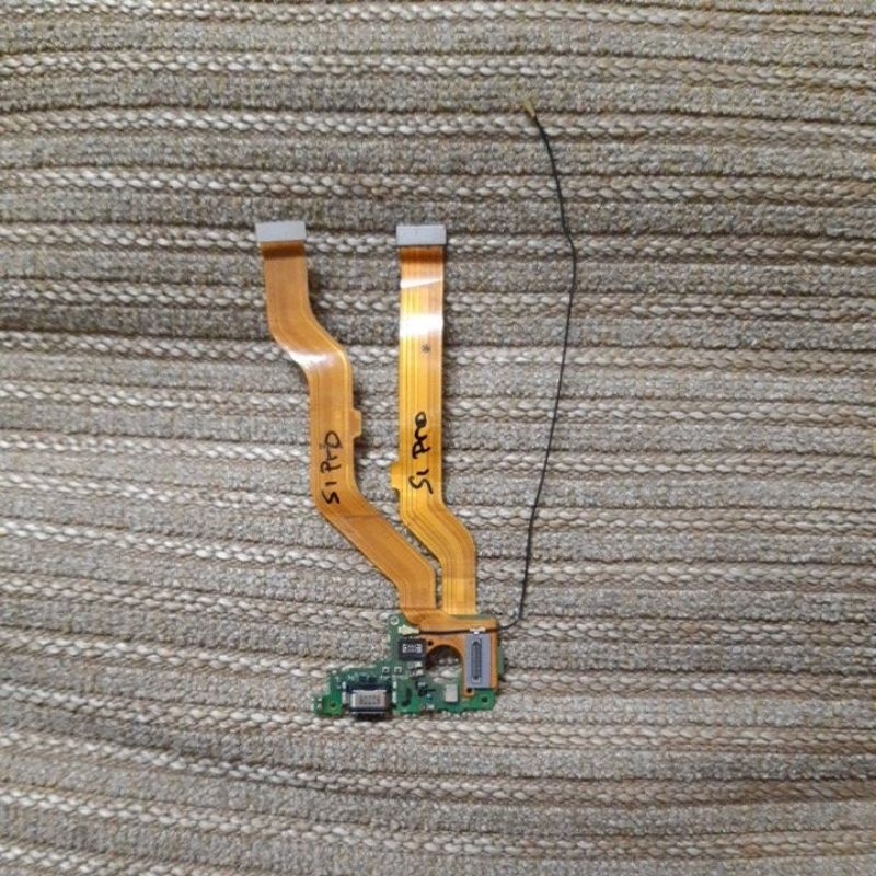 1 SET CONECTOR CAS /CONECTOR LCD VIVO S1 PRO ORIGINAL COPOTAN TESTED