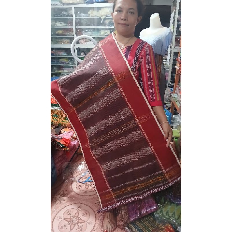 Ulos Bintang Maratur tenun Toba