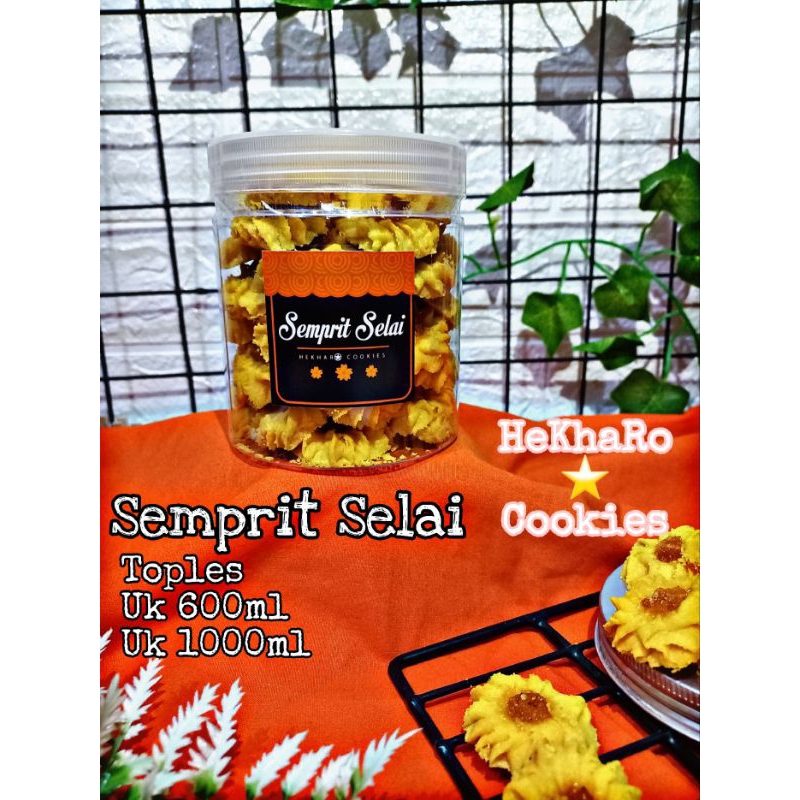

HeKhaRo Cookies Semprit Selai Toples UK 600ml