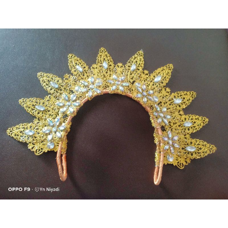 Mahkota karnaval melayu / mahkota tari tradisional handmade cantik
