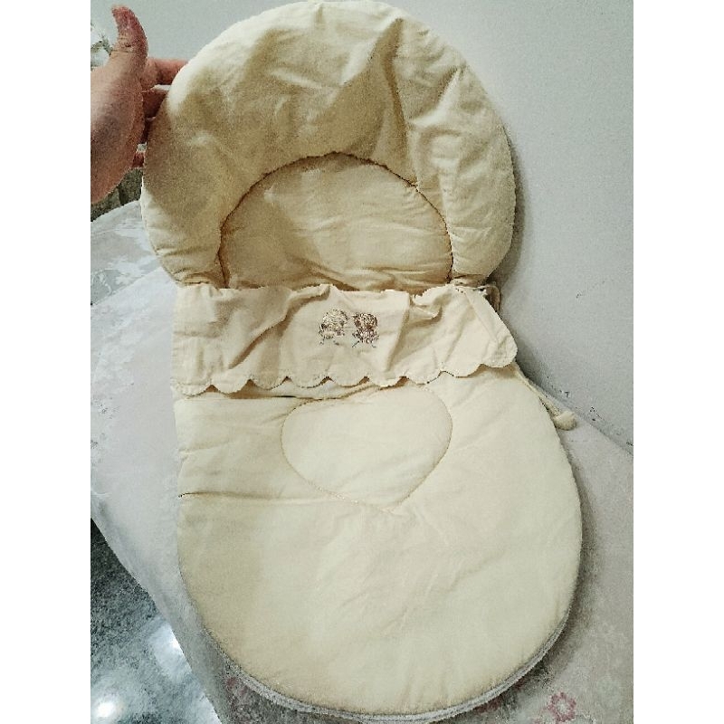 [PRELOVED] PICARD BEBE Baby Carry Nest Newborn Baby PlCARDBEBE Sleeping Bag Baby NEWBORN Carrier Nes