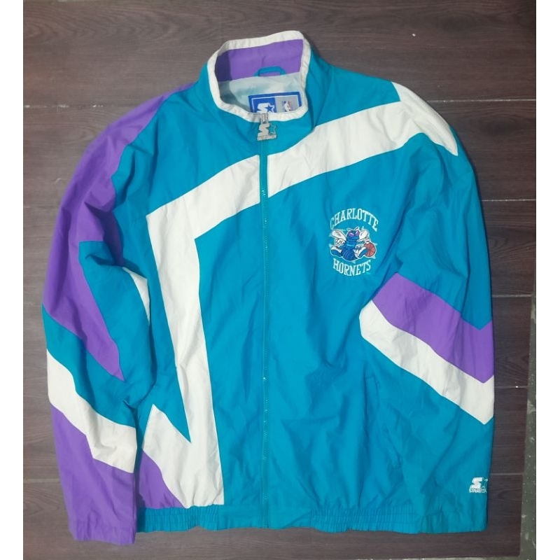JAKET VINTAGE CHARLOTTE HORNETS