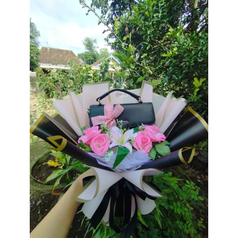 

(size L) buket tas kosongan/kado pernikahan/kado ulangtahun