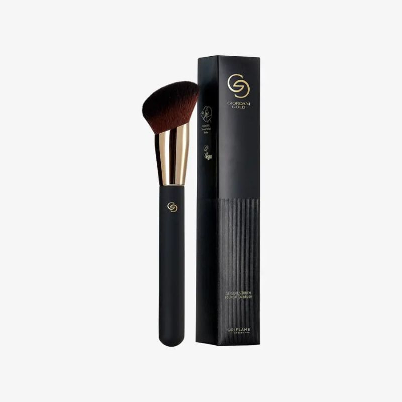 Giordani Gold Sensuous Touch Foundation Brush