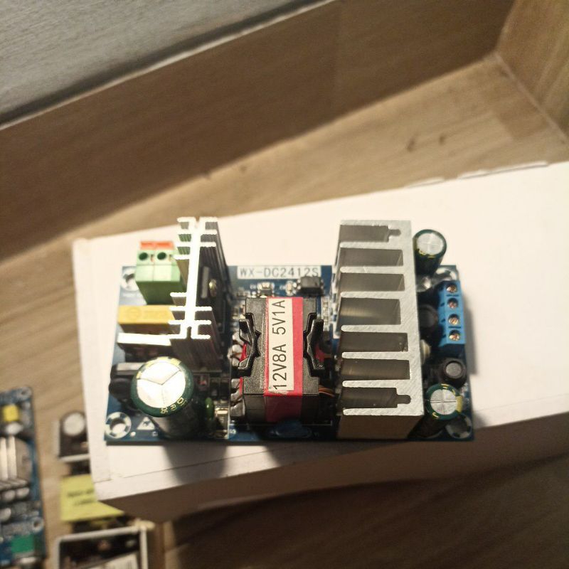 Smps 12 volt 8A eks 5v 1A