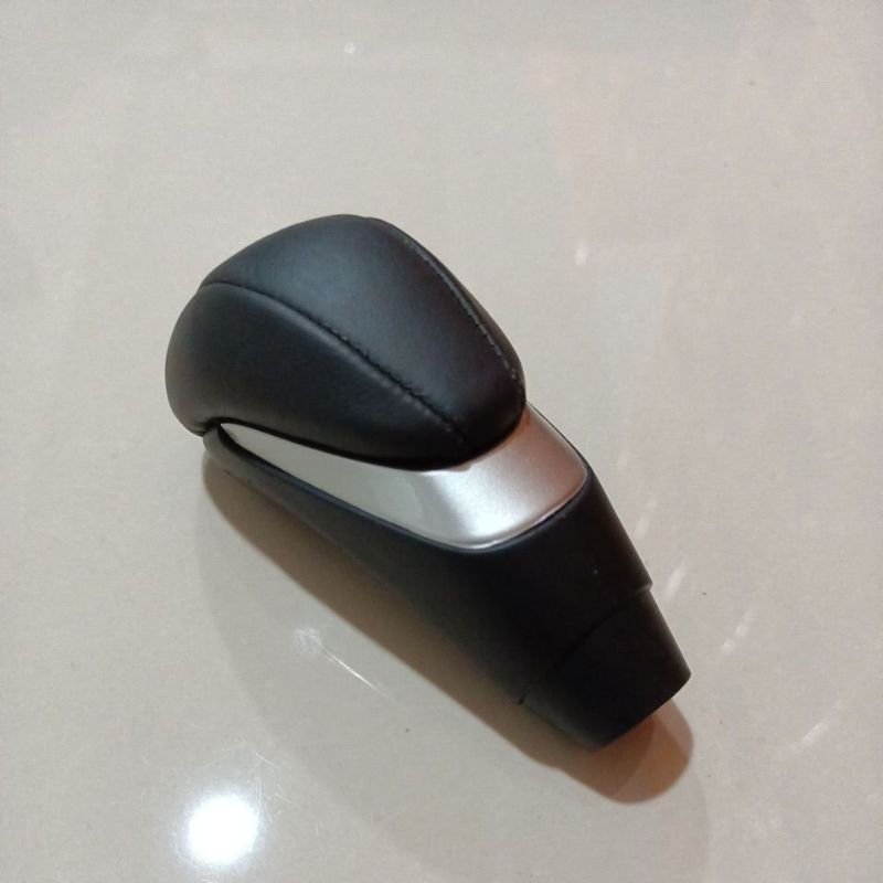 Shift knob persneling matic Mitsubishi Xpander Original
