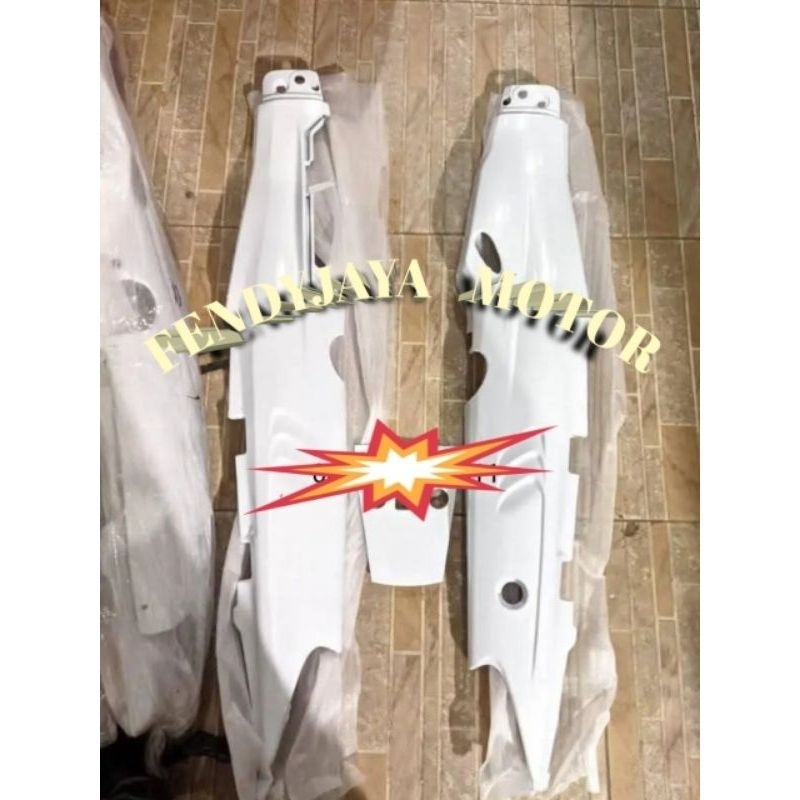 Cover body belakang kanan kiri Yamaha fizr sirip125z cover bodi belakang Yamaha fizr sirip hiu 125z 