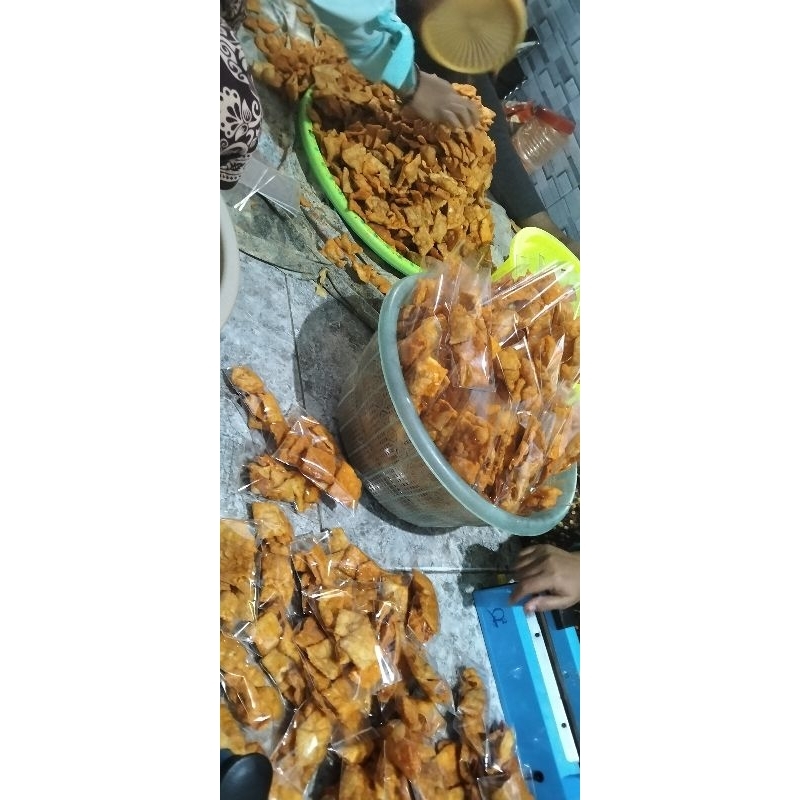 

kripik balado oncom