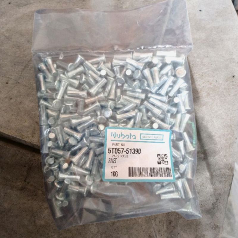 rived pisau ,paku keling,combine harveater 10pcs