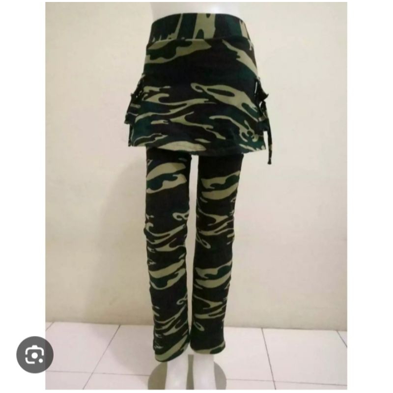 CELANA SENAM ROK KANTONG ARMY LORENG