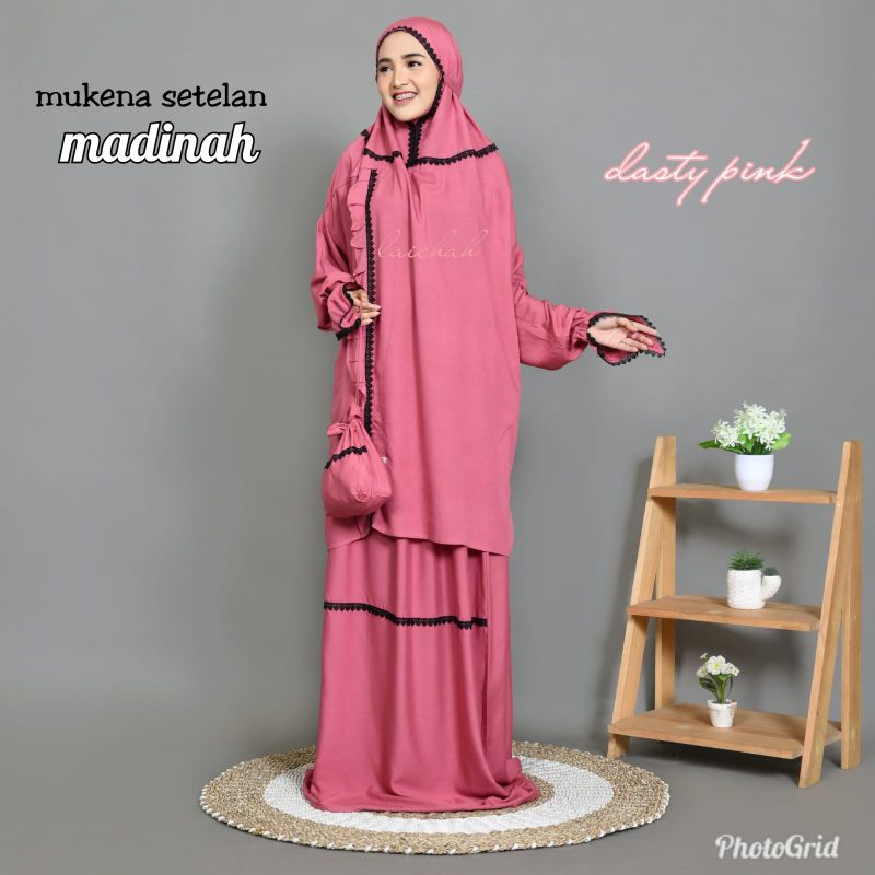 LICCHOE_ MUKENA madinah/ MUKENA TERUSAN/ Mukena trend 2025