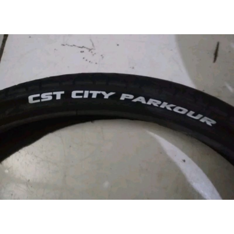 Ban luar sepeda lipat bmx 20 x 1.75 CST city parkour kembang alus