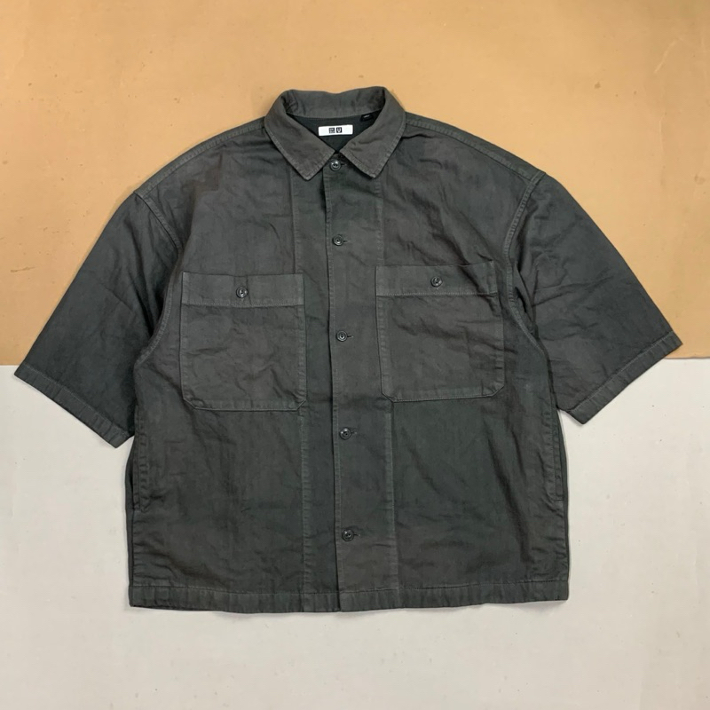 kemeja oversize pria
