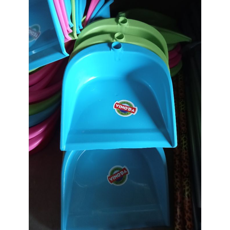 pengki/serok sampah /pengki vinoda