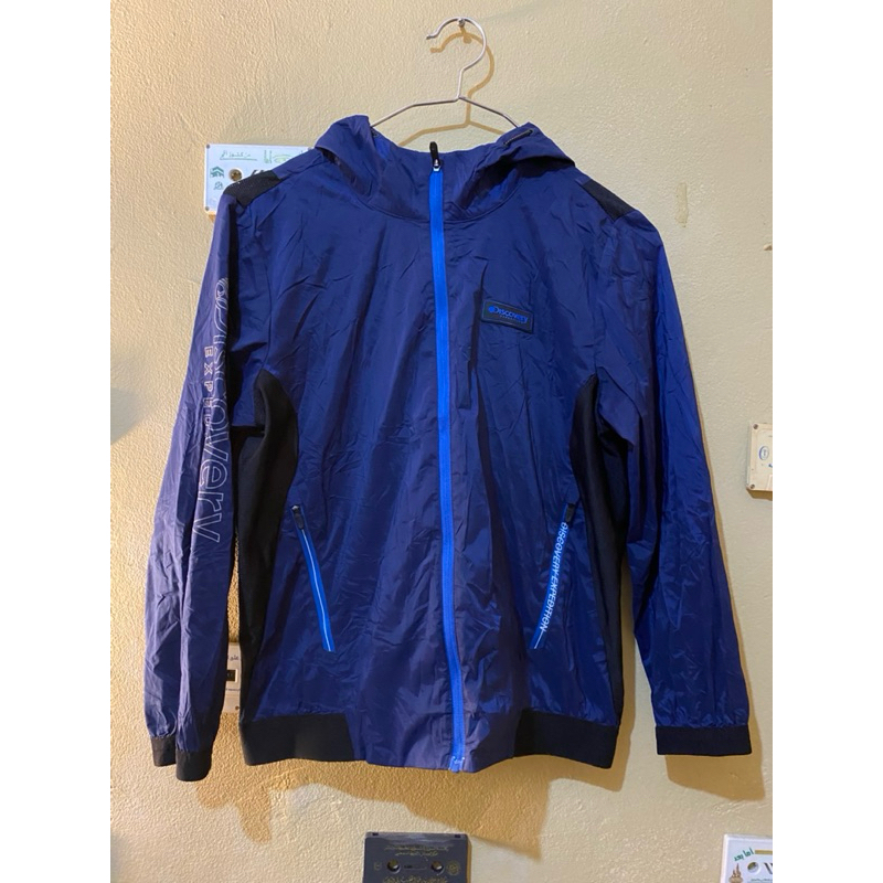 Jacket Parasut Discovery(preloved)