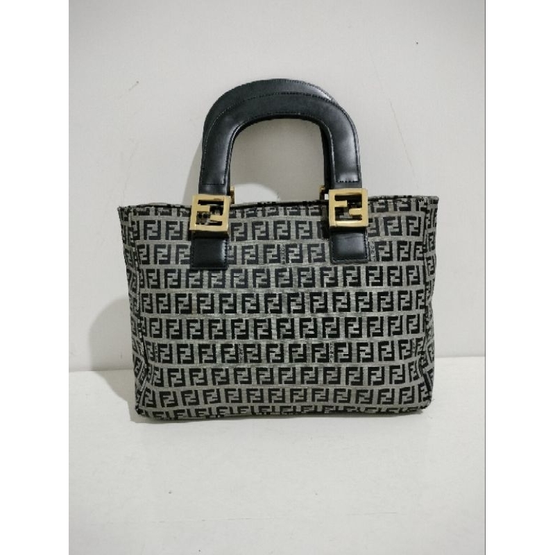 Preloved_Fendi Sas Vintage