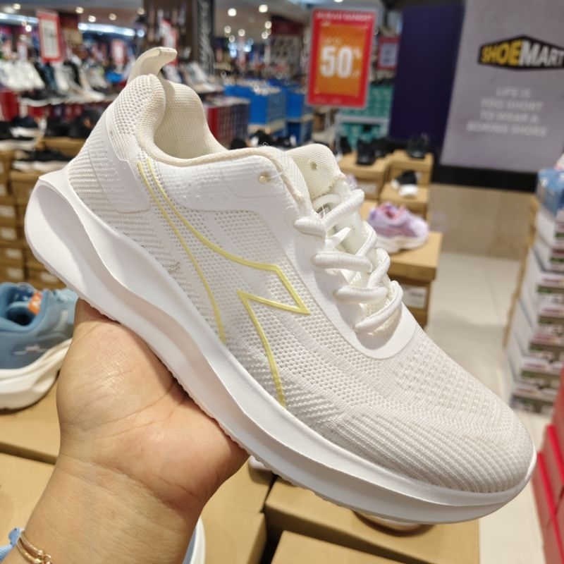 SALE DIADORA MERRICK WHITE RUNNING WOMEN ORIGINAL STORE