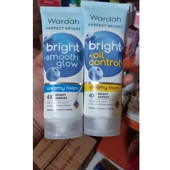 WARDAH PERFECT BRIGHT SERIES/CREAMY FOAM MOISTURIZER TONE UP CREAM
