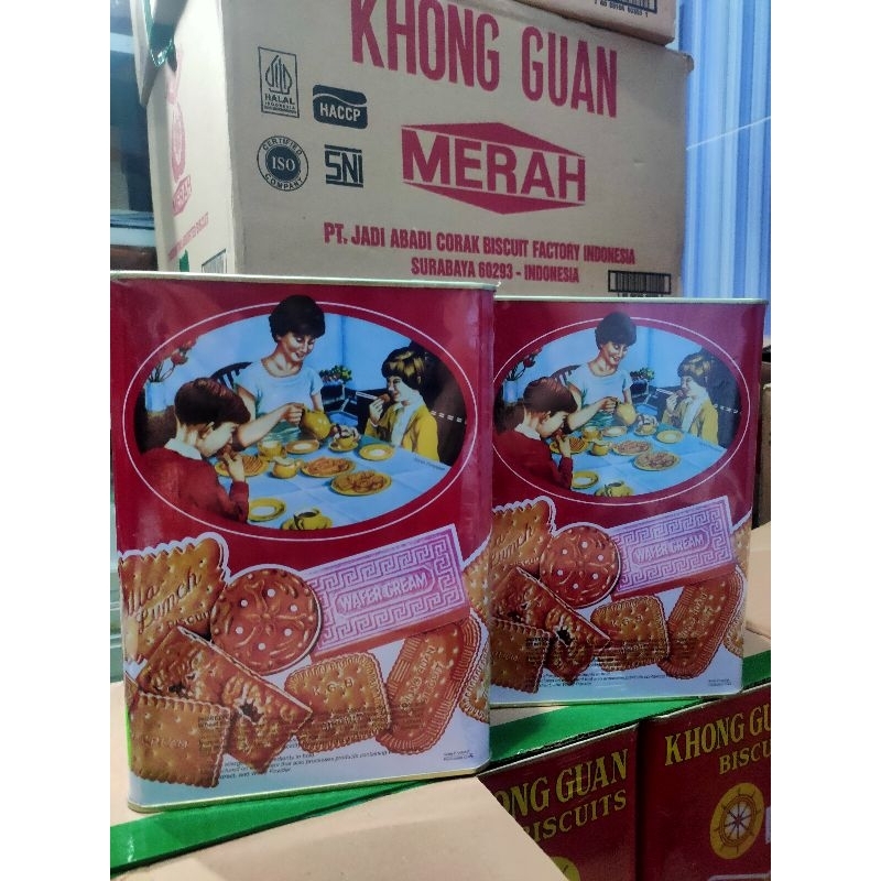 

Biskuit Khongguan,Khong Guan, khongguan biskuit kaleng besar 1.600gr (KALENG BESAR).