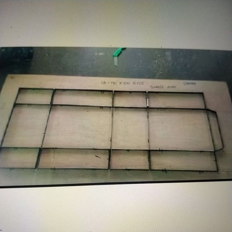 

pisaupond kardus custom uk17x10x12,5cm