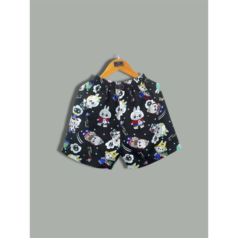CELANA BOXER LOOPAY MOTIF LABUBU HITAM