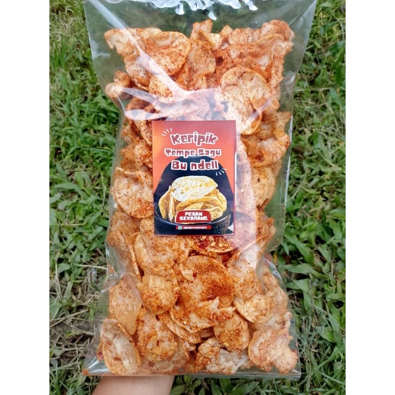 

KERIPIK TEMPE SAGU pedas renyah & gurih 1/4 KG (250gr)