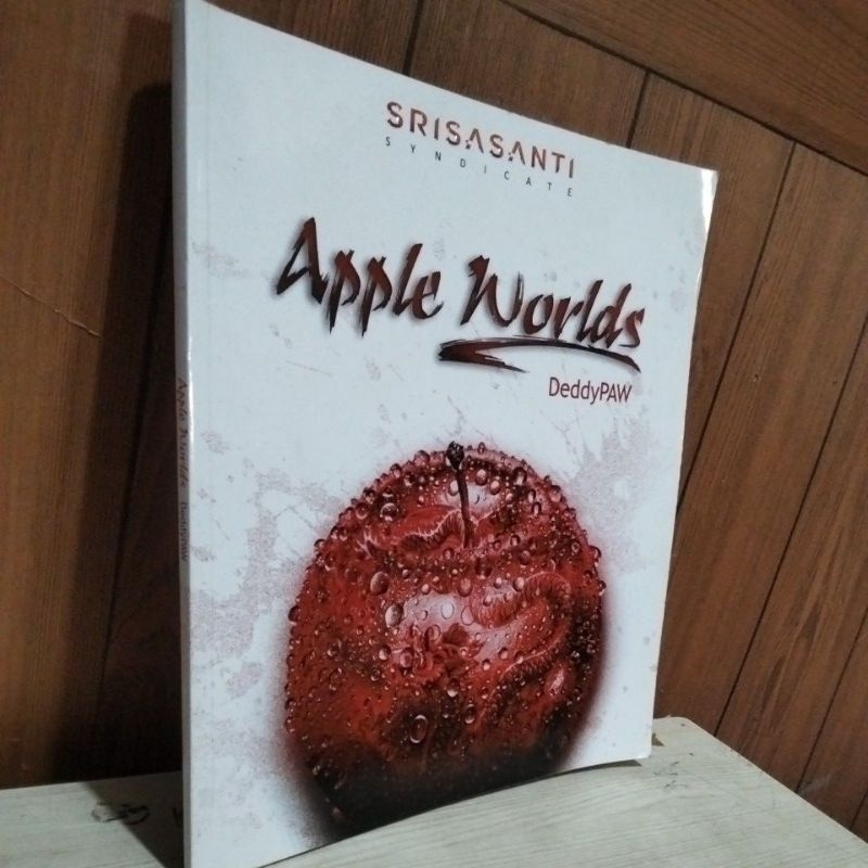 

APPLE WORLD deddypaw buku lukisan artwork