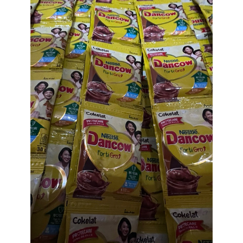 

Dancow Sachet Vanila/Cokelat - 10 pcs