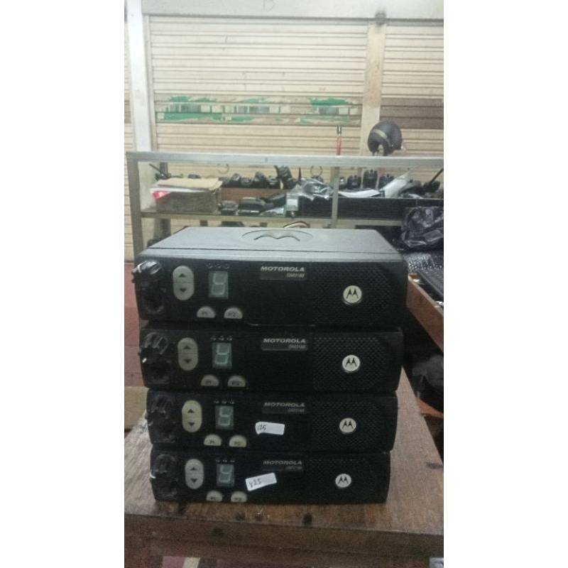 radio rig Motorola gm3188 vhf 25watt