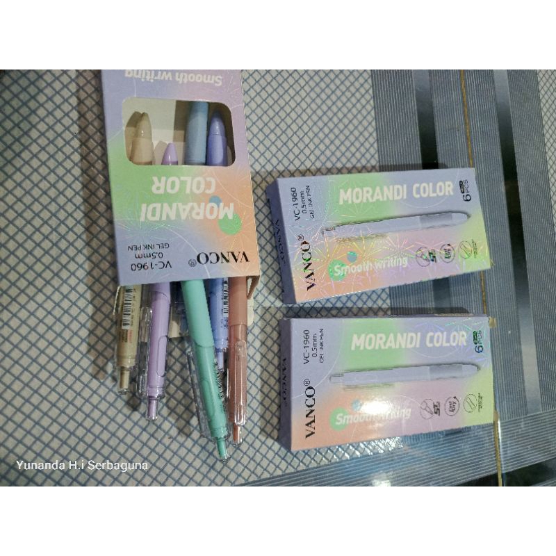 

(1 pak isi 6 ) bolpoint pencet super bagus