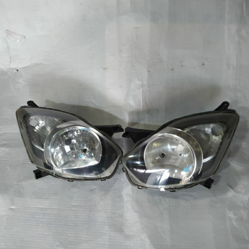 Headlamp Lampu Depan Agya Ayla 2014 2015 2016 original sepasang