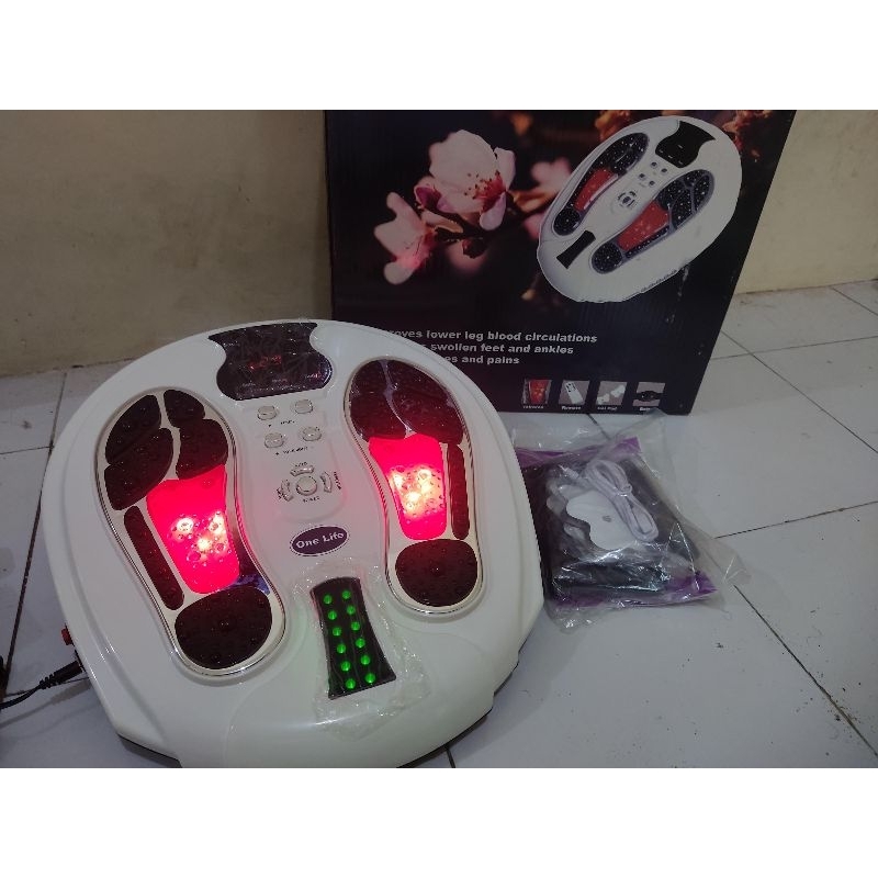 pijat kaki akupuntur/untuk terapi penyembuhan stroke-diabetes dll