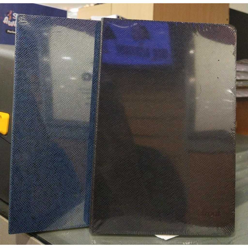 

Gramedia Tunjungan : Front Notebook DV68 - A501 Blue