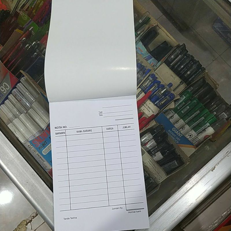 

BUKU NOTA KONTAN 1 PLY KECIL HVS UKURAN 108MMX155MM / BUKU NOTA KONTAN 1 PLY HVS