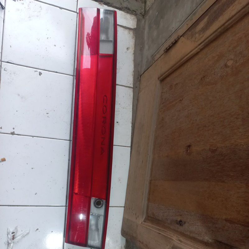 Lampu Bagasi Corona Absolute