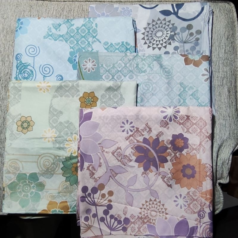 Hijab segi empat Azara Oskara motif