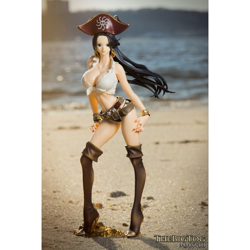 Boa Hancock Flag Diamond Ship One Piece Original Figure
