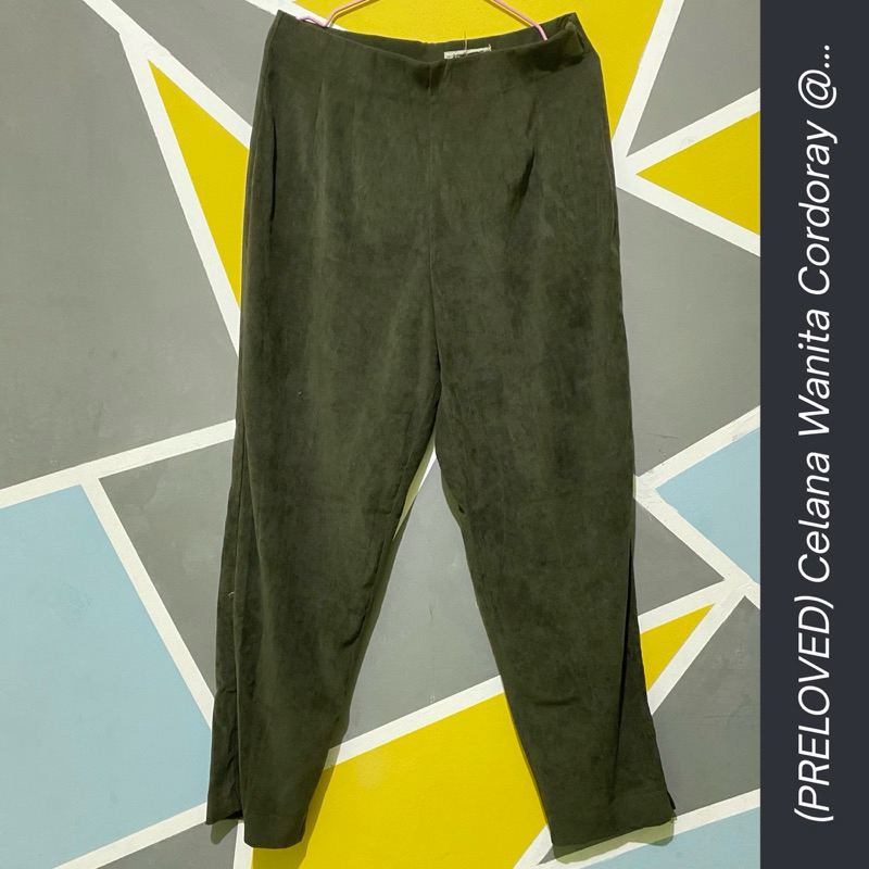 (PRELOVED) L 80-96/ 108 Celana Wanita Bludru Hijau | prelovedin7