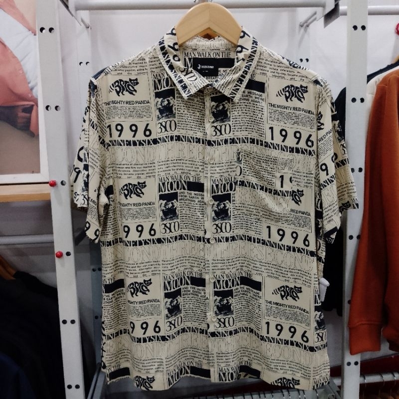 3Second Kemeja Full Print Pendek Pria Regular Fit 070225 Original