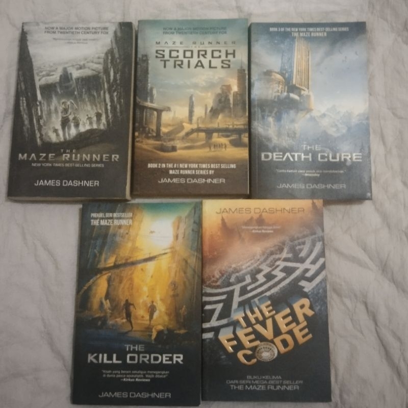 (READY) PRELOVED NOVEL THE MAZE RUNNER SET JAMES DASHNER (INDONESIA)