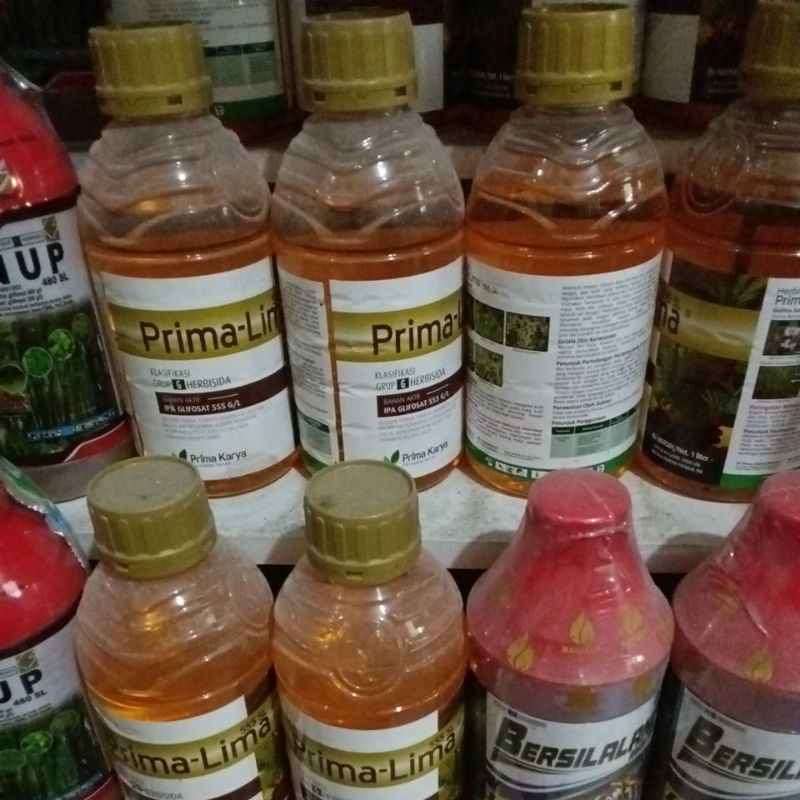 Obat rumput jenis Roundup Gulma tuntas hingga ke akar-akarnya